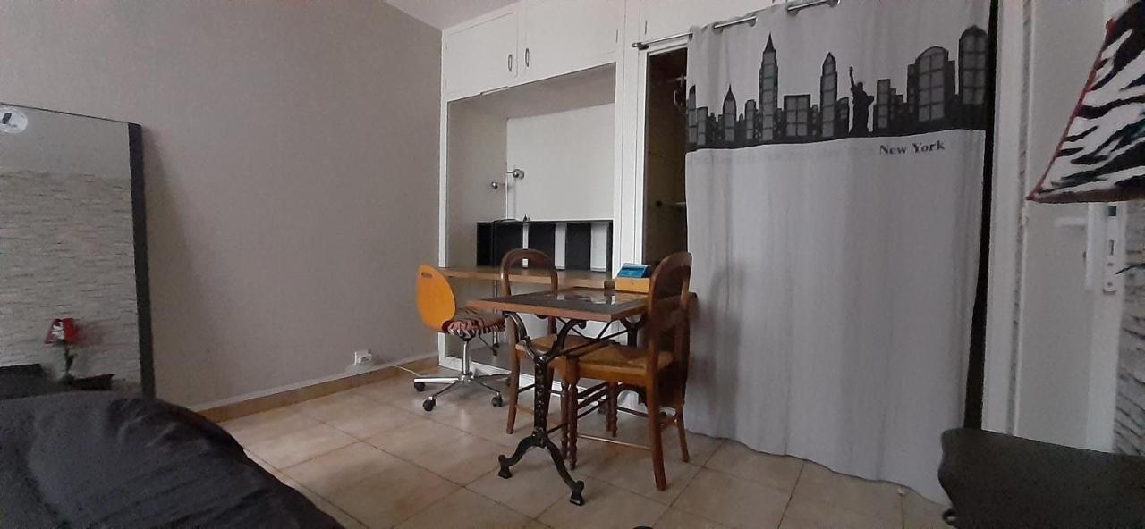 Chambre Double Greg En Colocation Μονπελιέ Εξωτερικό φωτογραφία